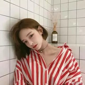 历尽沧桑一美人